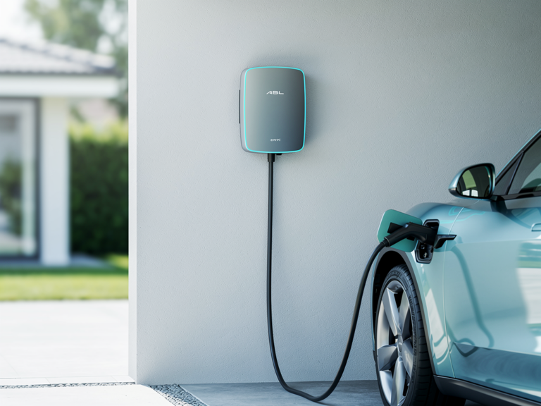 ABL eMH1 2W22 Test Praxiseinblick zur zuverlässigen 22 kW Wallbox ABL eMH1 2W22 22 kW Wallbox robust sicher mit einfacher Montage und hoher Leistung