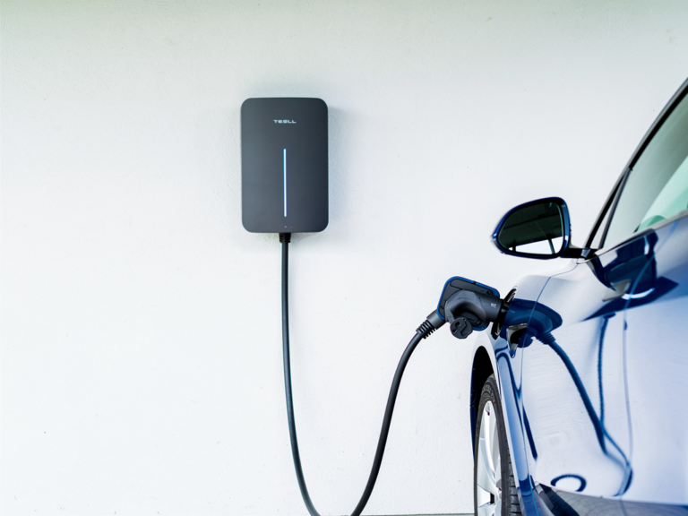 go-e Charger HOMEfix 11 kW kompakte Wallbox mit sicherer Ladeleistung und App-Steuerung
