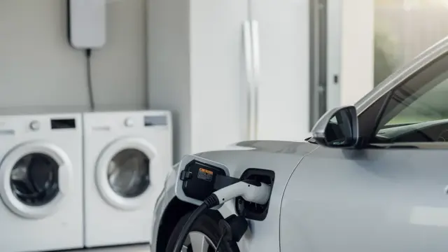 Lastabwurf bei Wallbox zur optimalen Energieoptimierung und Vermeidung von Überlastungen