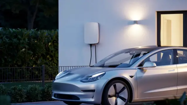 Smarte Funktionen für Sicherheit und Schutz bei Wallboxen für Elektrofahrzeuge