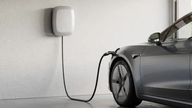 Wallbox Definition: Wandladestation für schnelles und sicheres Laden von E-Autos